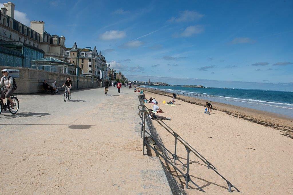 Appartement Les Pieds Dans L'Eau - Residence Sur La Plage Saint-Malo Eksteriør billede
