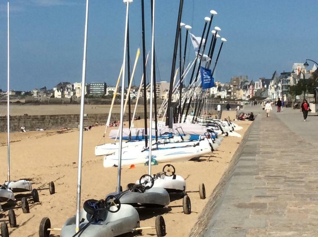 Appartement Les Pieds Dans L'Eau - Residence Sur La Plage Saint-Malo Eksteriør billede